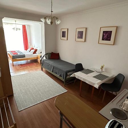 Apartman Danka Бік Екстер'єр фото