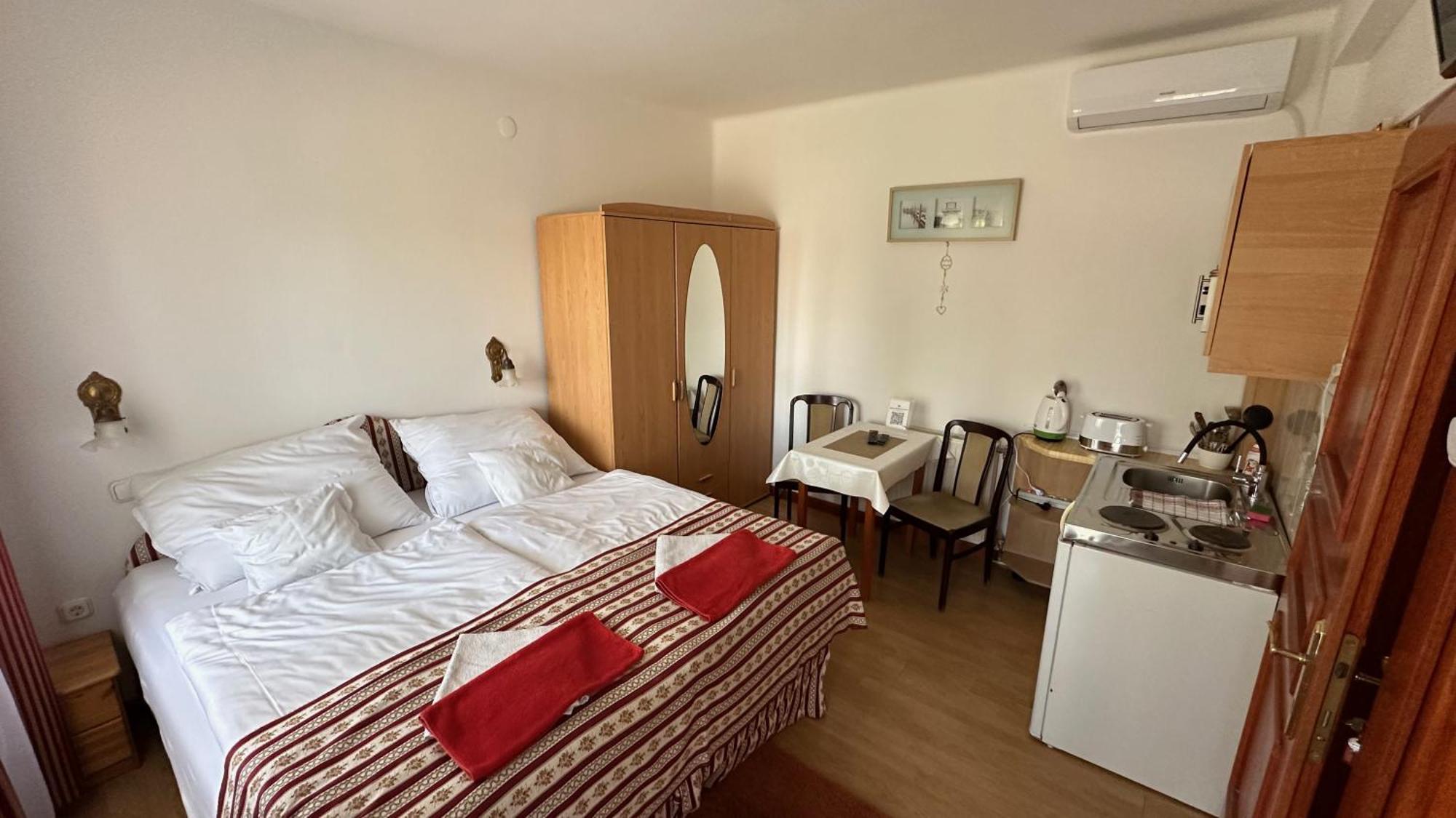 Apartman Danka Бік Екстер'єр фото